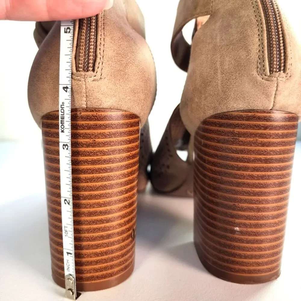 Parker & Sky Suede Heels Size 9